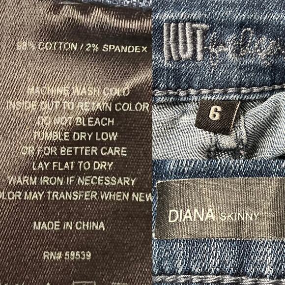 Kut from the Kloth Diana Mid Rise Relaxed Fit Skinny Jeans Size 6 - Picture 14 of 15